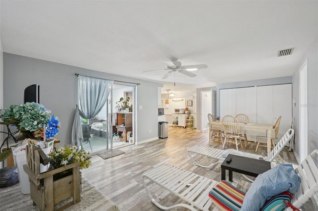 907 S FLORIDA AVENUE, Tarpon Springs, FL 34689