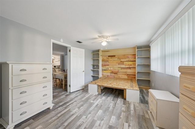 907 S FLORIDA AVENUE, Tarpon Springs, FL 34689