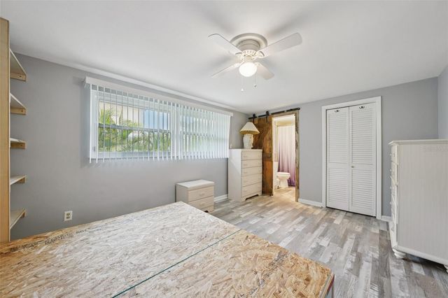 907 S FLORIDA AVENUE, Tarpon Springs, FL 34689