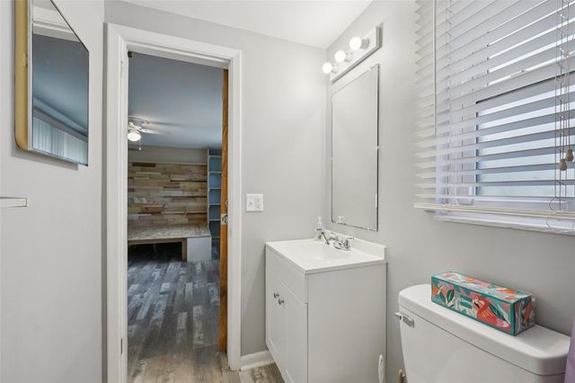 907 S FLORIDA AVENUE, Tarpon Springs, FL 34689