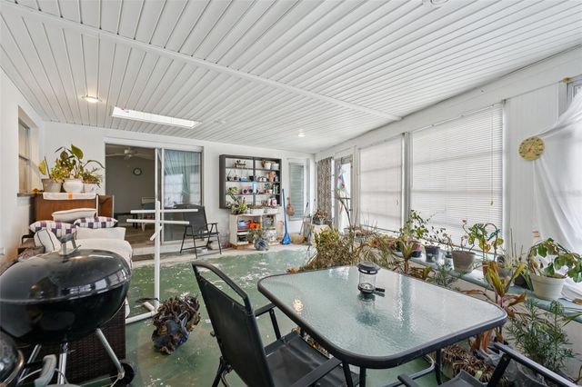 907 S FLORIDA AVENUE, Tarpon Springs, FL 34689