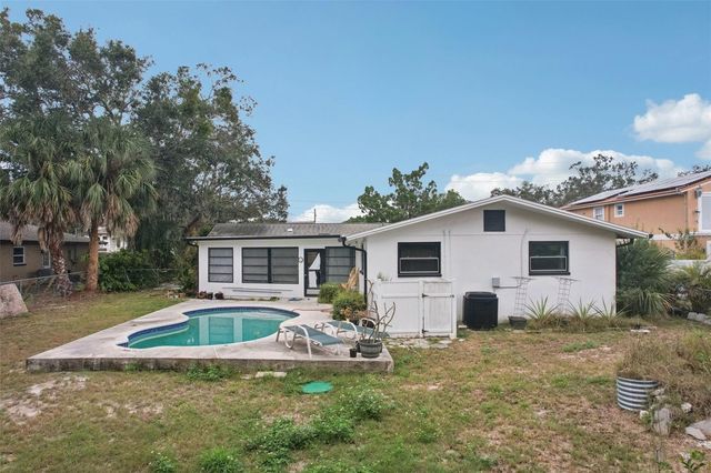 907 S FLORIDA AVENUE, Tarpon Springs, FL 34689