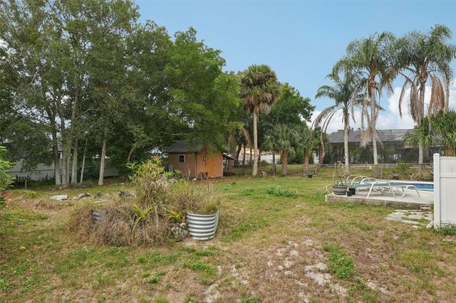 907 S FLORIDA AVENUE, Tarpon Springs, FL 34689