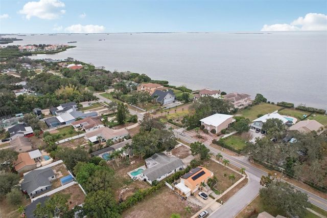 907 S FLORIDA AVENUE, Tarpon Springs, FL 34689