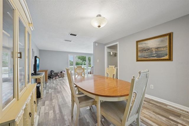 907 S FLORIDA AVENUE, Tarpon Springs, FL 34689