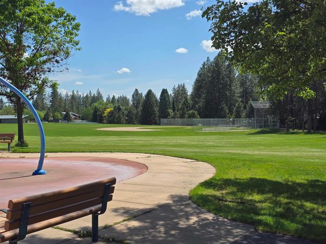 5609 W Lowell Ave, Spokane, WA 99208