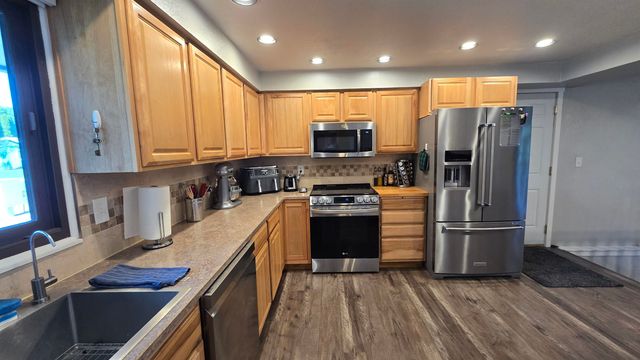 5609 W Lowell Ave, Spokane, WA 99208