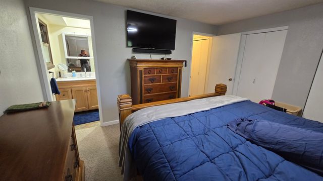 5609 W Lowell Ave, Spokane, WA 99208
