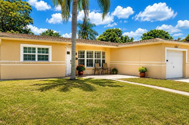 5062 NW 41st Place, Lauderdale Lakes, FL 33319