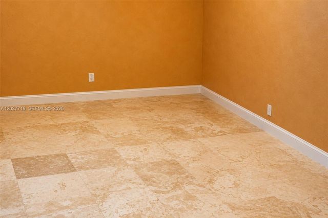 5062 NW 41st Place, Lauderdale Lakes, FL 33319