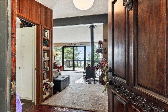 1944 Willow, Running Springs, CA 92382