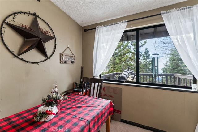 1944 Willow, Running Springs, CA 92382