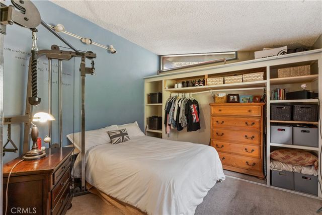 1944 Willow, Running Springs, CA 92382