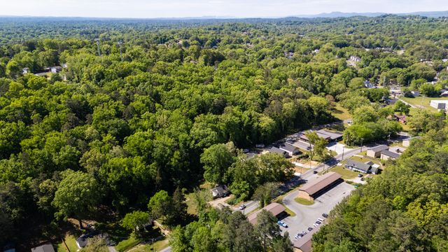 928 Shallowford Road, Chattanooga, TN 37411