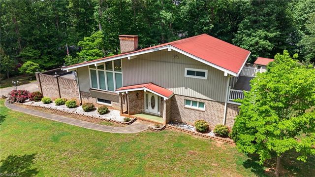 5138 Red Fox Trail, Asheboro, NC 27205