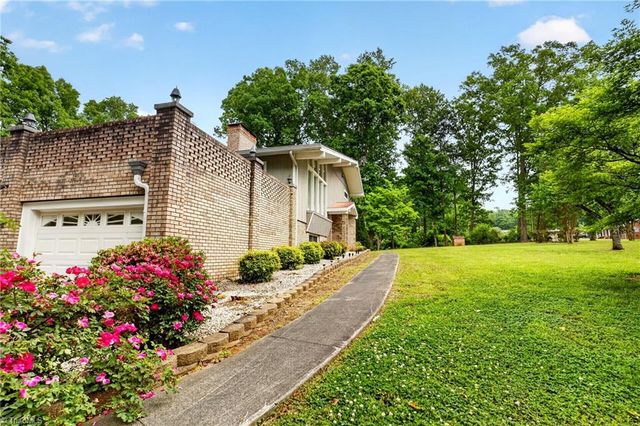 5138 Red Fox Trail, Asheboro, NC 27205