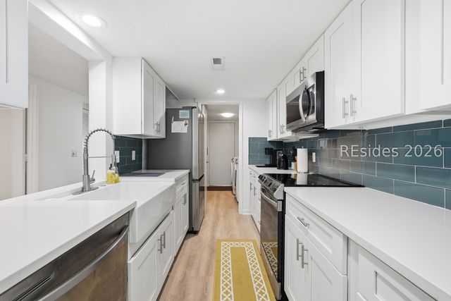 26 Sailmaster Common 26, Hilton Head Island, SC 29928