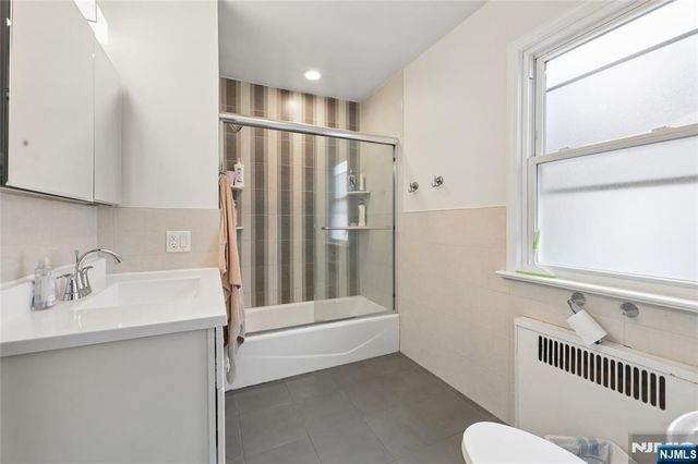 115 Lafayette Avenue, Passaic, NJ 07055