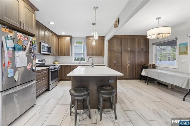 115 Lafayette Avenue, Passaic, NJ 07055