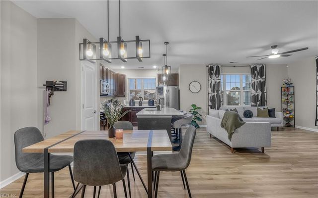 1724 Dromolin Dr Ste 202, Virginia Beach, VA 23456