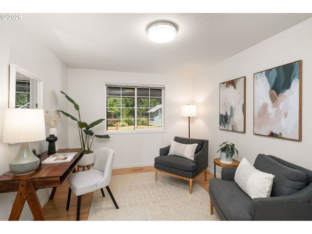 5749 Ne HARVEST St, Hillsboro, OR 97124