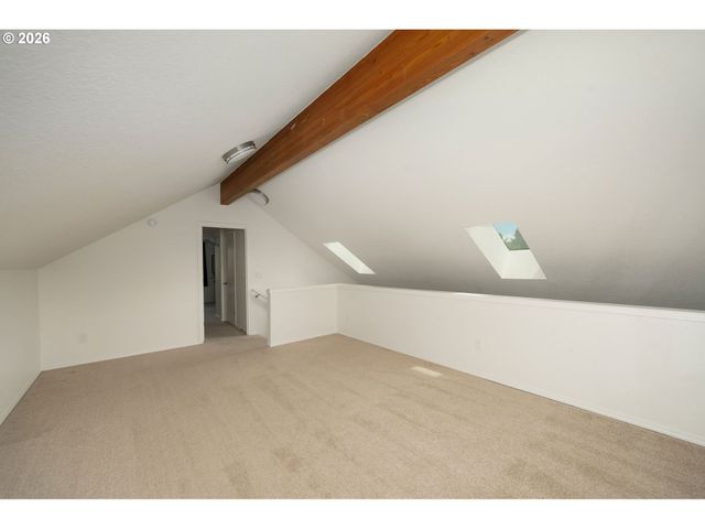 5749 Ne HARVEST St, Hillsboro, OR 97124