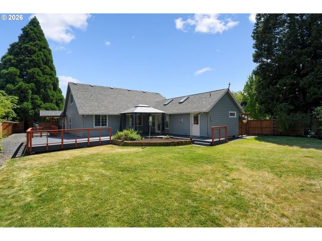 5749 Ne HARVEST St, Hillsboro, OR 97124