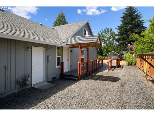 5749 Ne HARVEST St, Hillsboro, OR 97124