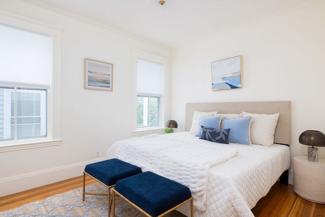 255 Walnut St B, Brookline, MA 02445