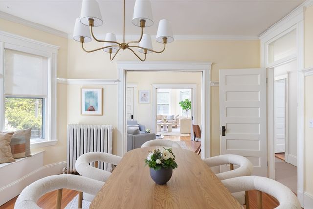 255 Walnut St B, Brookline, MA 02445
