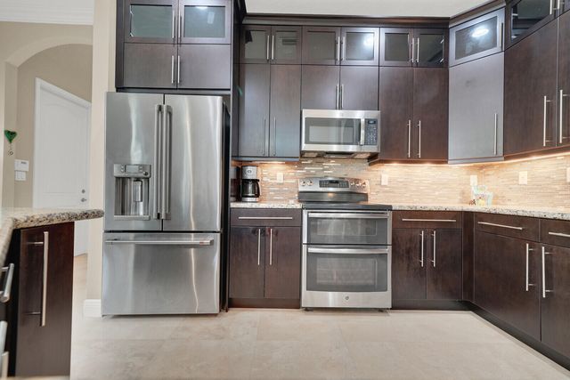 1123 Piccadilly Street, Palm Beach Gardens, FL 33418