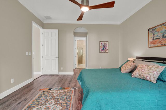 1123 Piccadilly Street, Palm Beach Gardens, FL 33418