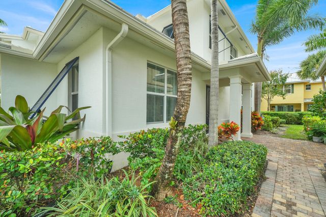 1123 Piccadilly Street, Palm Beach Gardens, FL 33418