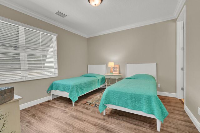 1123 Piccadilly Street, Palm Beach Gardens, FL 33418