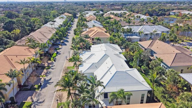 1123 Piccadilly Street, Palm Beach Gardens, FL 33418