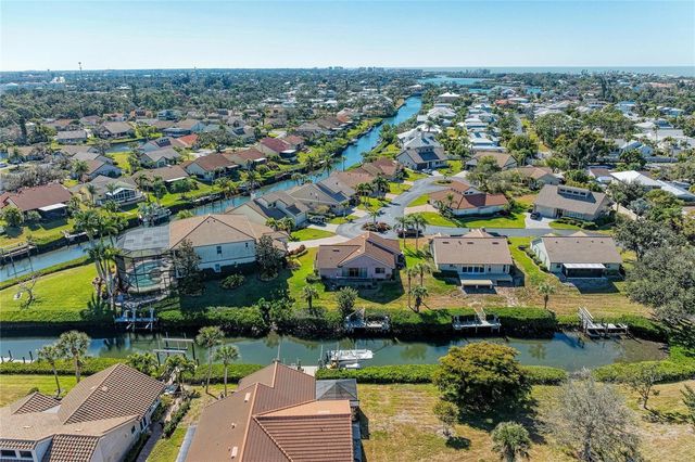 185 INLETS BOULEVARD 185, Nokomis, FL 34275