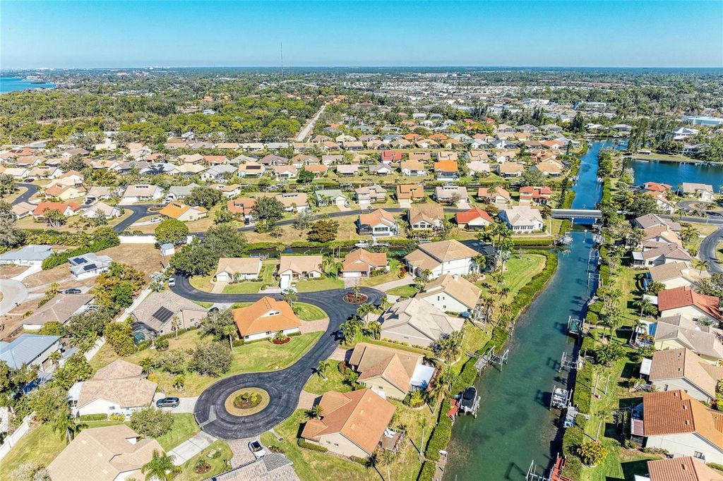 Image 26 of property listing at 185 INLETS BOULEVARD 185, Nokomis, FL 34275