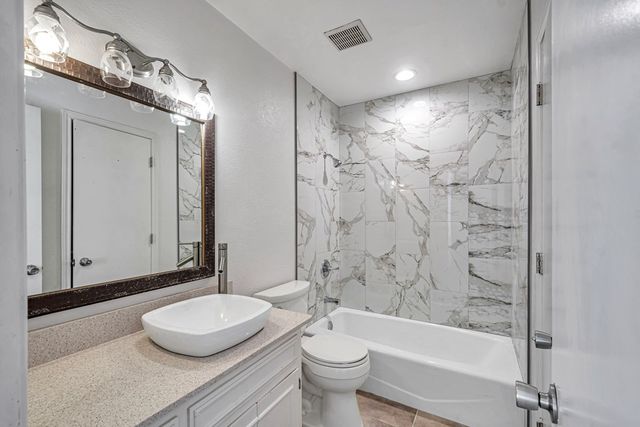 3202 Elma Dr, Midland, TX 79707