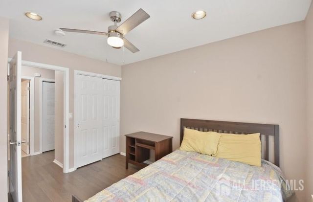 317 Vasser Drive, Piscataway, NJ 08854