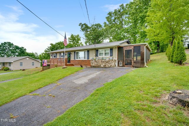 408 Rainbow Circle, Kingsport, TN 37660