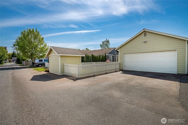 2172 Oak Street, Lynden, WA 98264