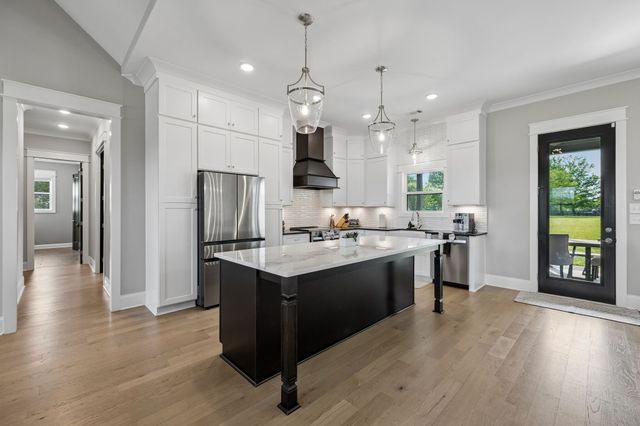 7059 Couchville Pike, Mount Juliet, TN 37122