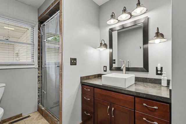 5259 School Avenue, Hudsonville, MI 49426