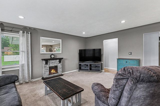 5259 School Avenue, Hudsonville, MI 49426