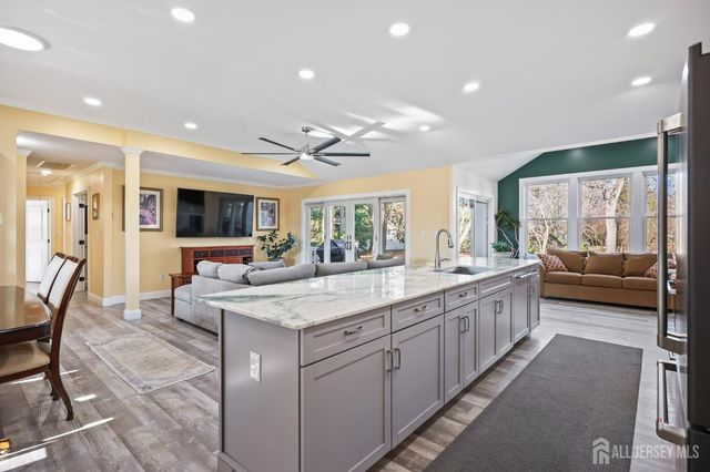 568 Village Road, West Windsor, NJ 08550