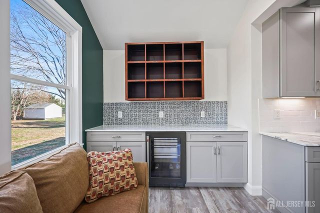 568 Village Road, West Windsor, NJ 08550