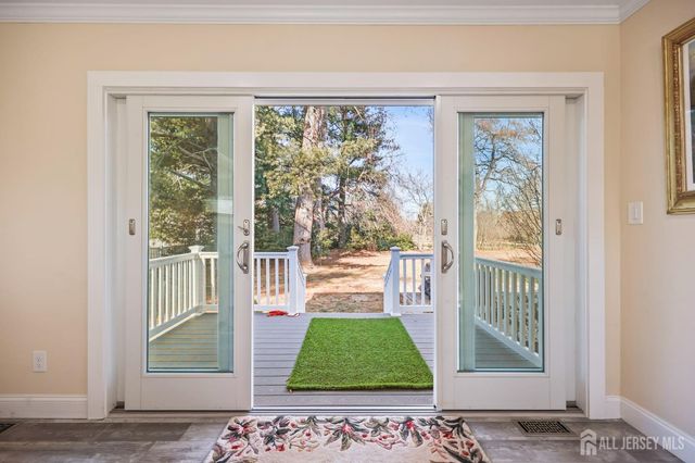 568 Village Road, West Windsor, NJ 08550