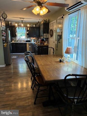 1002 SMITH AVE, Lebanon, PA 17042