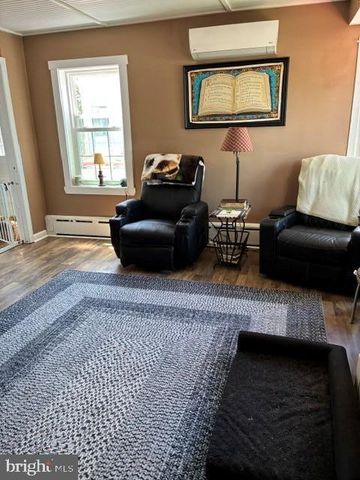 1002 SMITH AVE, Lebanon, PA 17042
