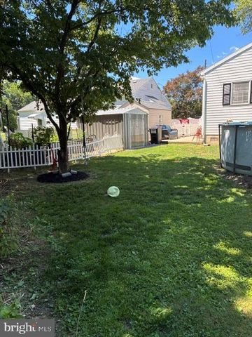 1002 SMITH AVE, Lebanon, PA 17042